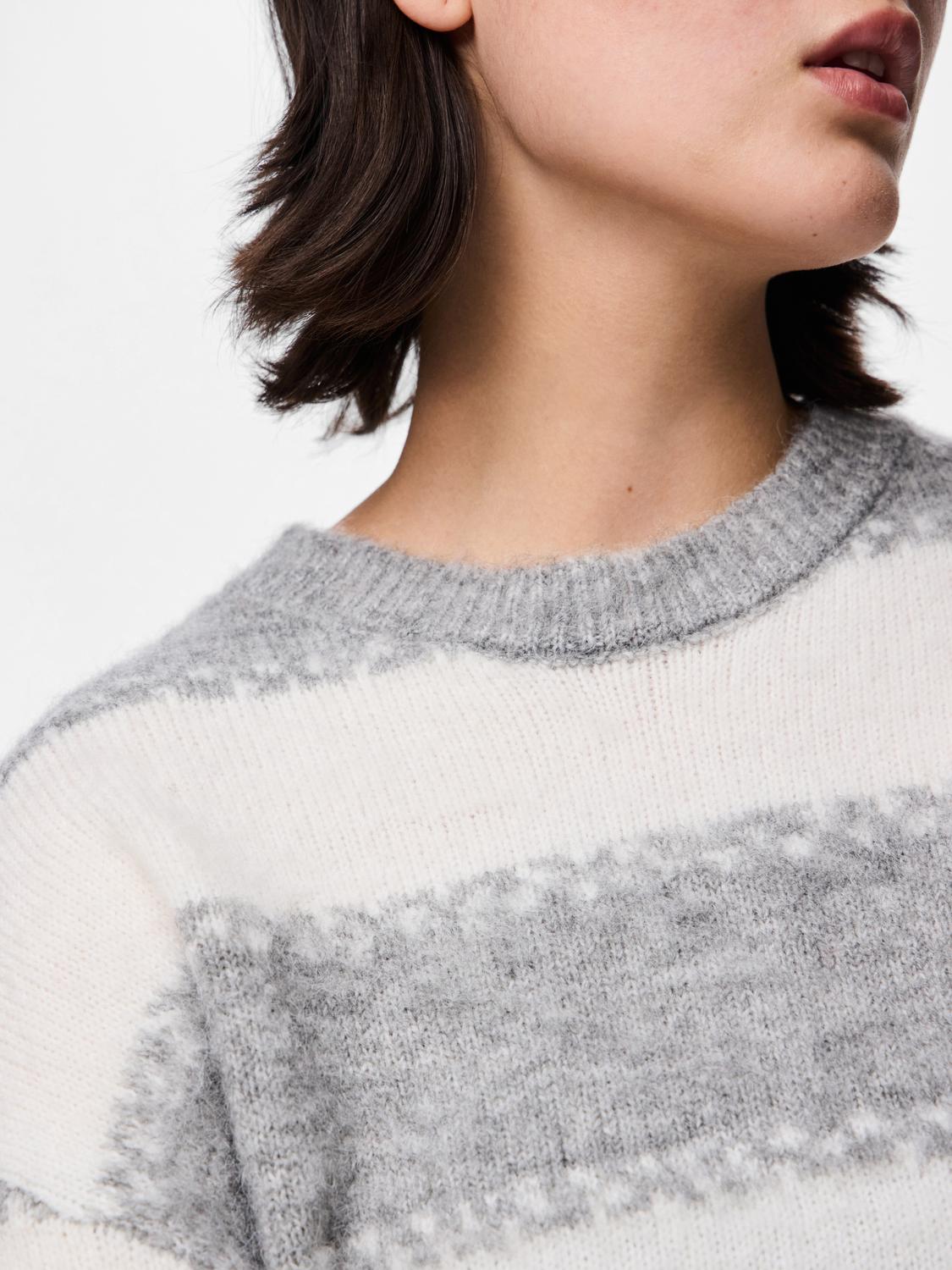 model_shot-detail